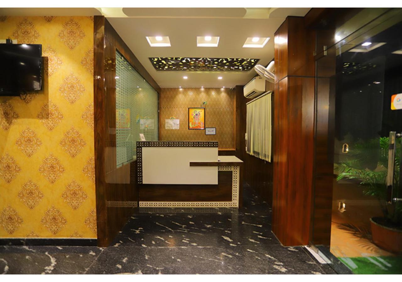 Hotel Raha Udaipur Eksteriør bilde